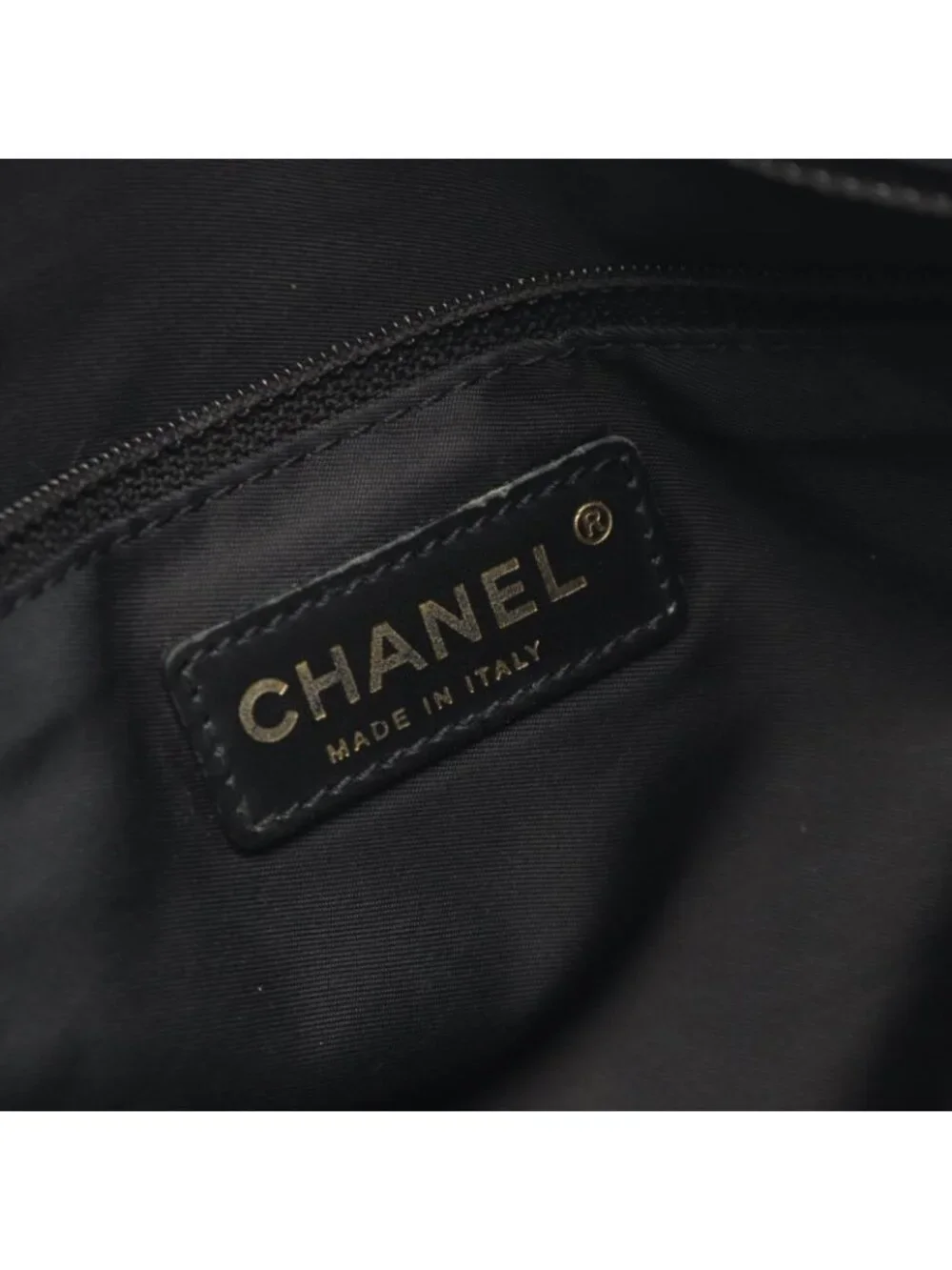 Chanel Tote New Travel Line MM Black Leather